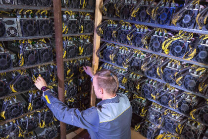 Bitcoin Miner IREN Surges on Renewed AI Interest, Possible BTC Dividend Payment