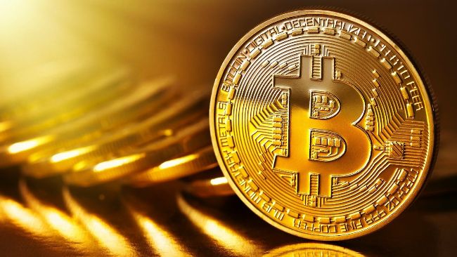 Bitcoin Slides After Trump Signs Strategic Reserve Executive Order