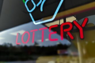 Bitcoin Traders’ Favorite Lottery Ticket for the First Half of the Year — The $300K BTC Call