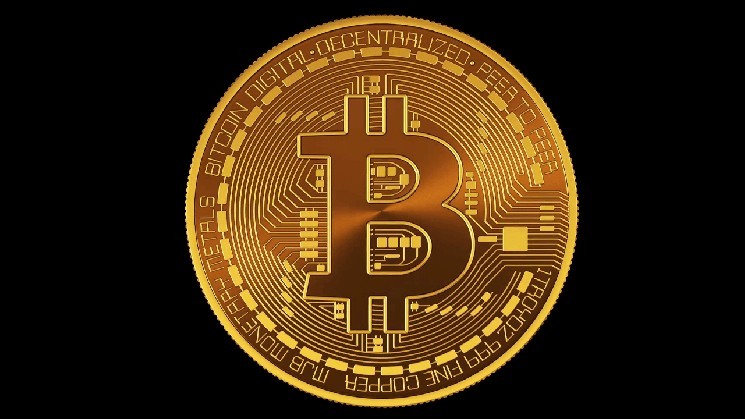 Bitcoin Holds at $102K Following US Airstrikes on Iran