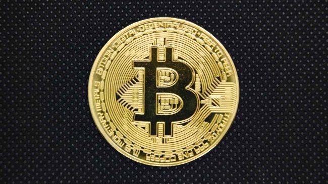 Bitcoin Closes Daily Price Below 50MA – Final Bearish Signal?