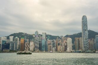 U.S. BTC ETF Inflows Dwarf Hong Kong's as Local Investors Stick With Stocks